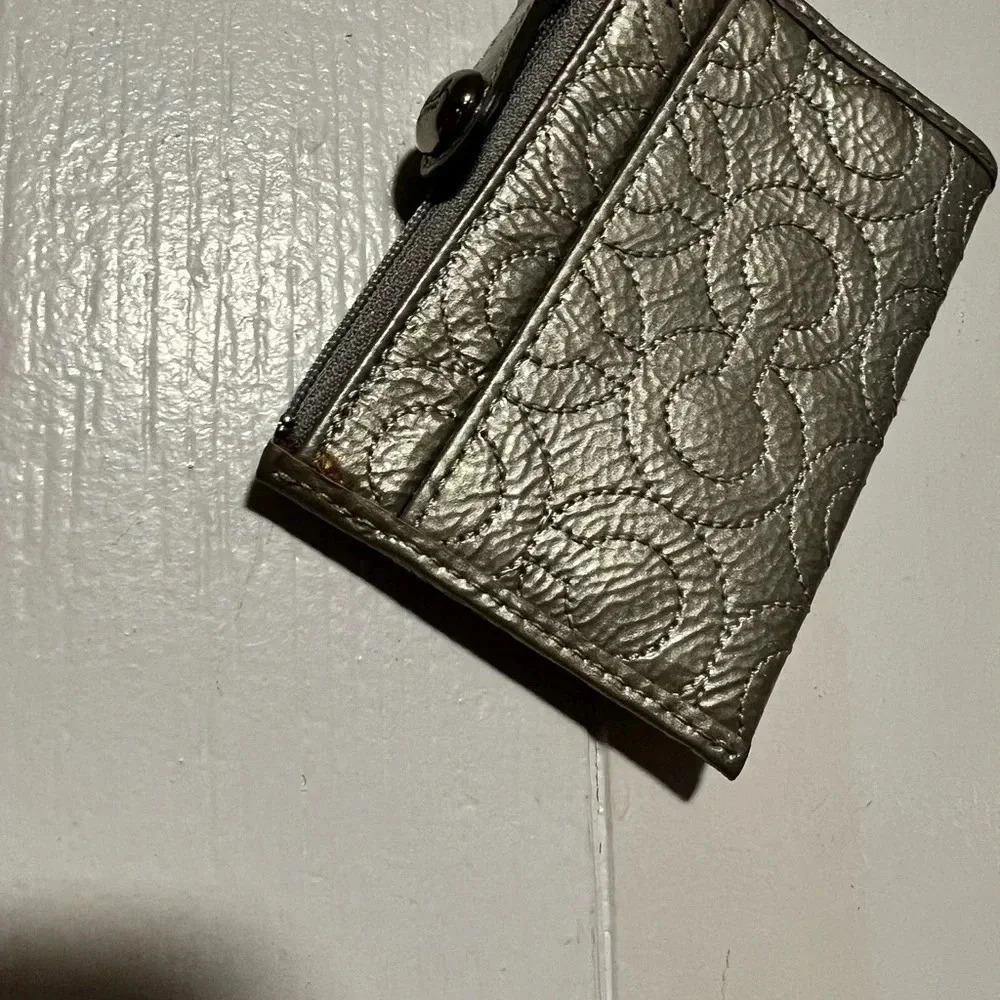 Metallic Coach Small Key Chain Wallet Silver - Picture 4 of 7